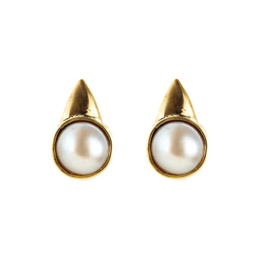 *Pearl with Thorn Stud Earrings*